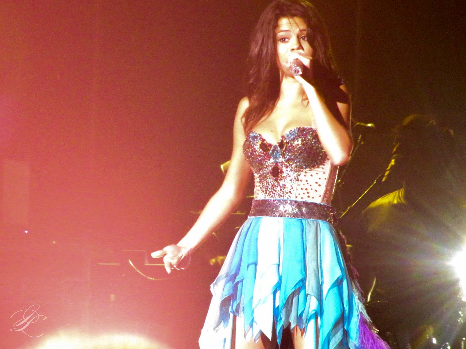 Selena Gomez’s 31st Birthday Celebration: Her Most Desired Gift Revealed – Billboard
