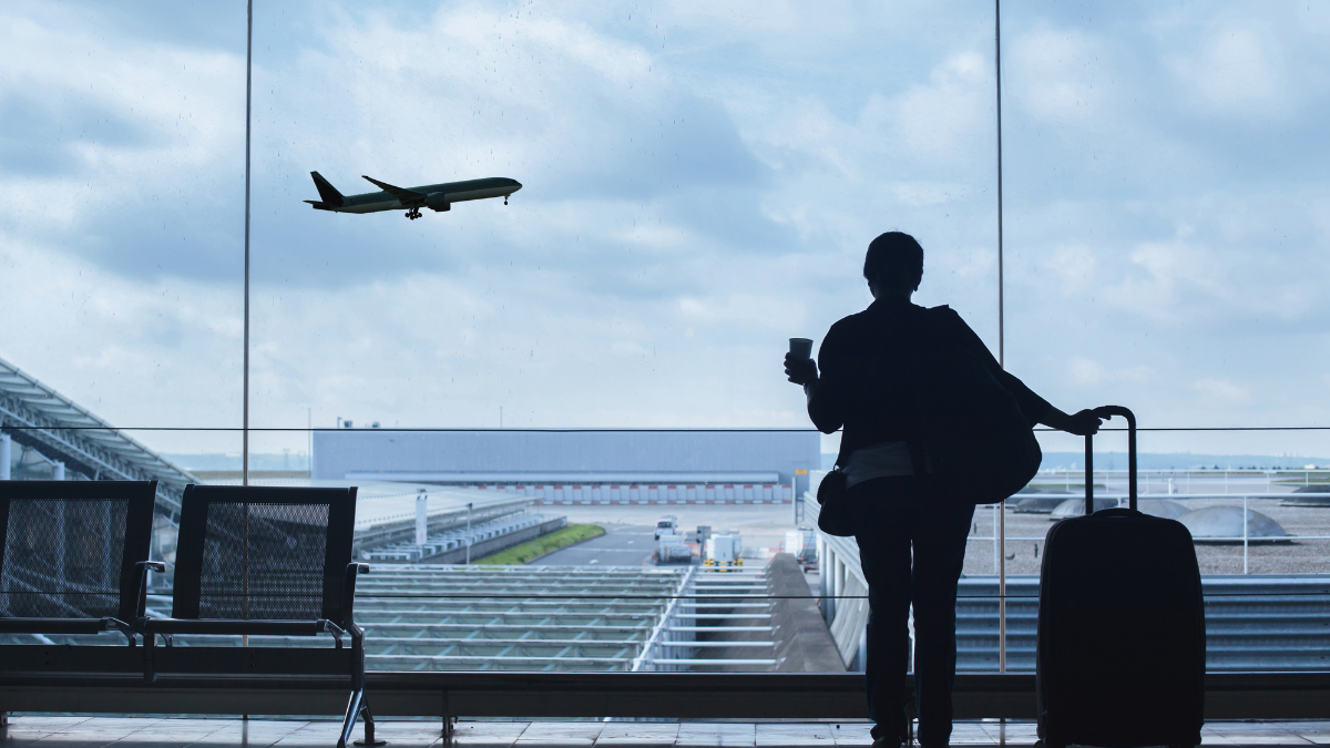 How Airlines Handle In-Flight Deaths: Protocols, Challenges, and Passenger Experiences