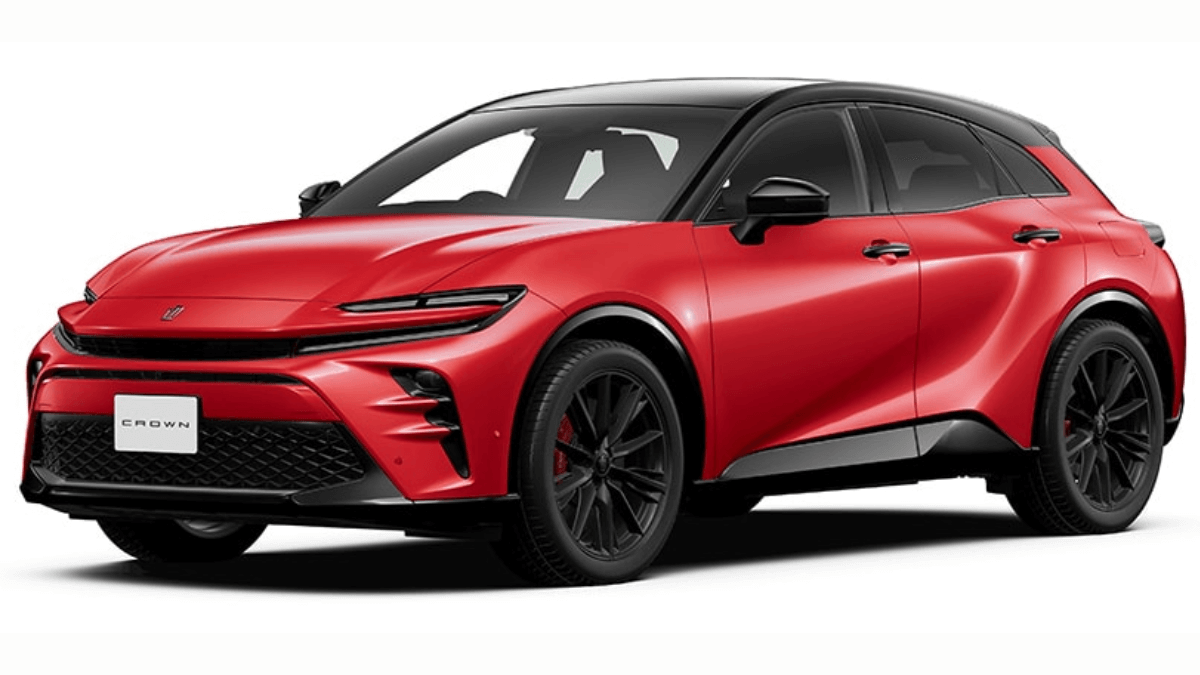 Toyota Launches All-New Crown Sport-type PHEV model in Japan