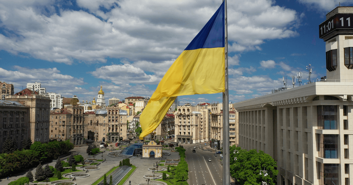 Ukraine: Starmer and European Leaders Unite in Kyiv to Urge 30-Day Ceasefire with Russia